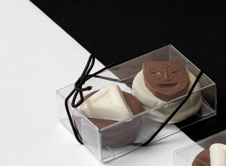 A beautifully arranged Purim chocolate Oreo collection, combining rich flavors with elegant presentation. Ideal for gifting and festive celebrations.