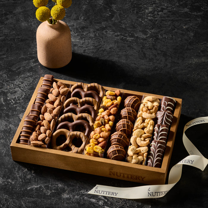 Chocolate Pretzel and Nuts Gift Tray | Small