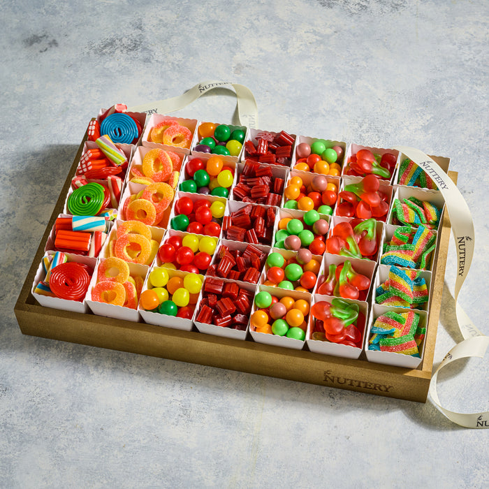 Candy Gift Tray with Individual Party Cups (35 cups) | Medium