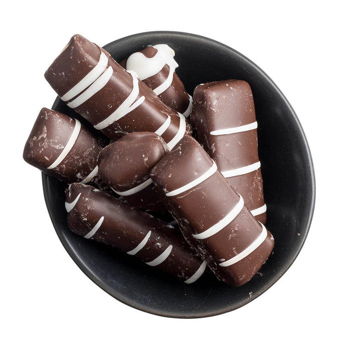 Peppermint Chocolate Candy Sticks